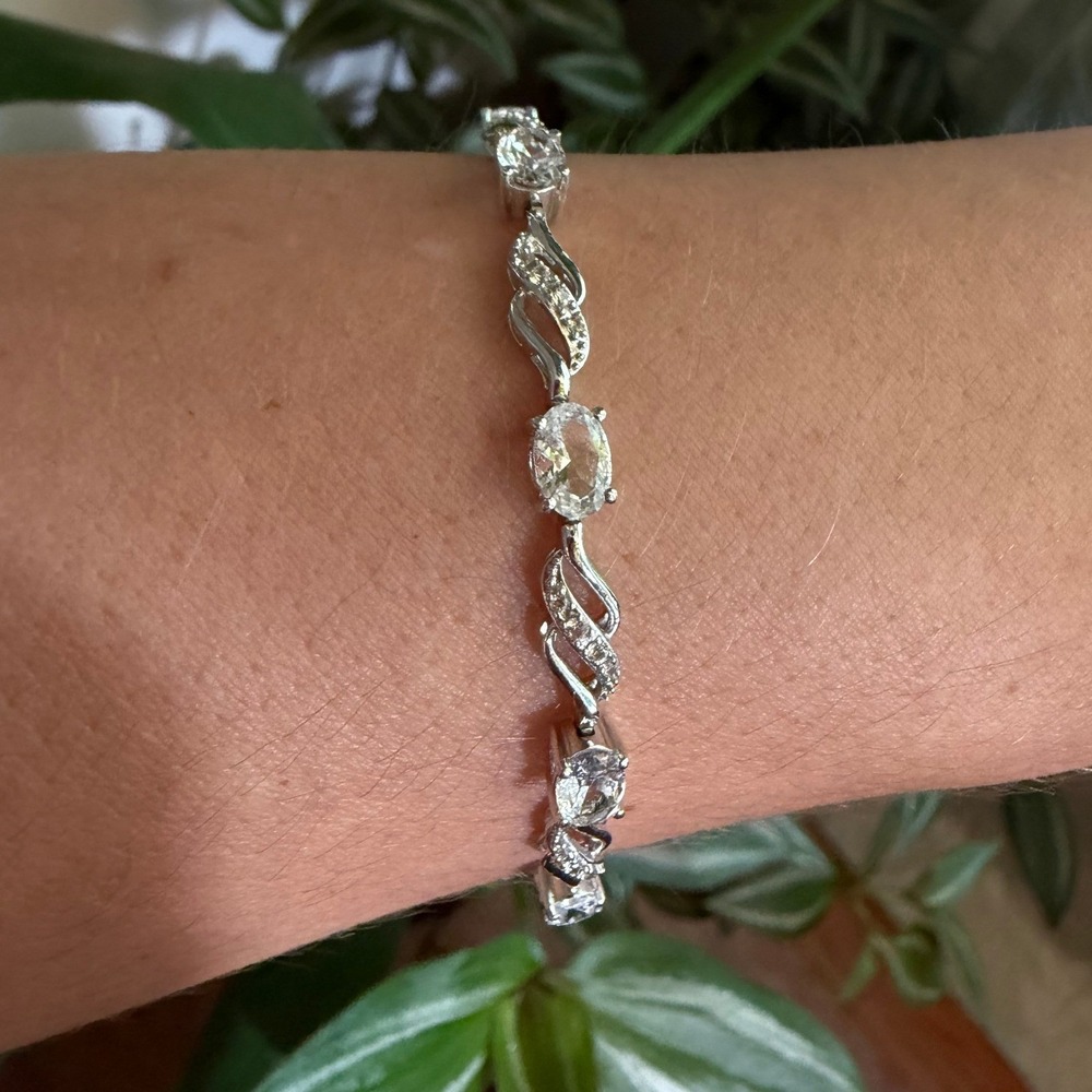 JWBR 925 Sterling Silver Oval Cut Cubic Zirconia Accent Wave Link Bracelet 5g